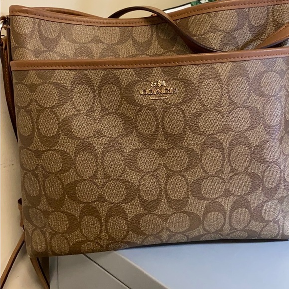 COACH Brown/Tan Crossbody Bag - Picture 1 of 2